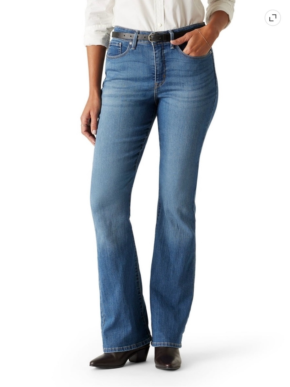 Women's Plus Mid Rise Slimming Wash Bootcut Jeans — Classic Mid Blue